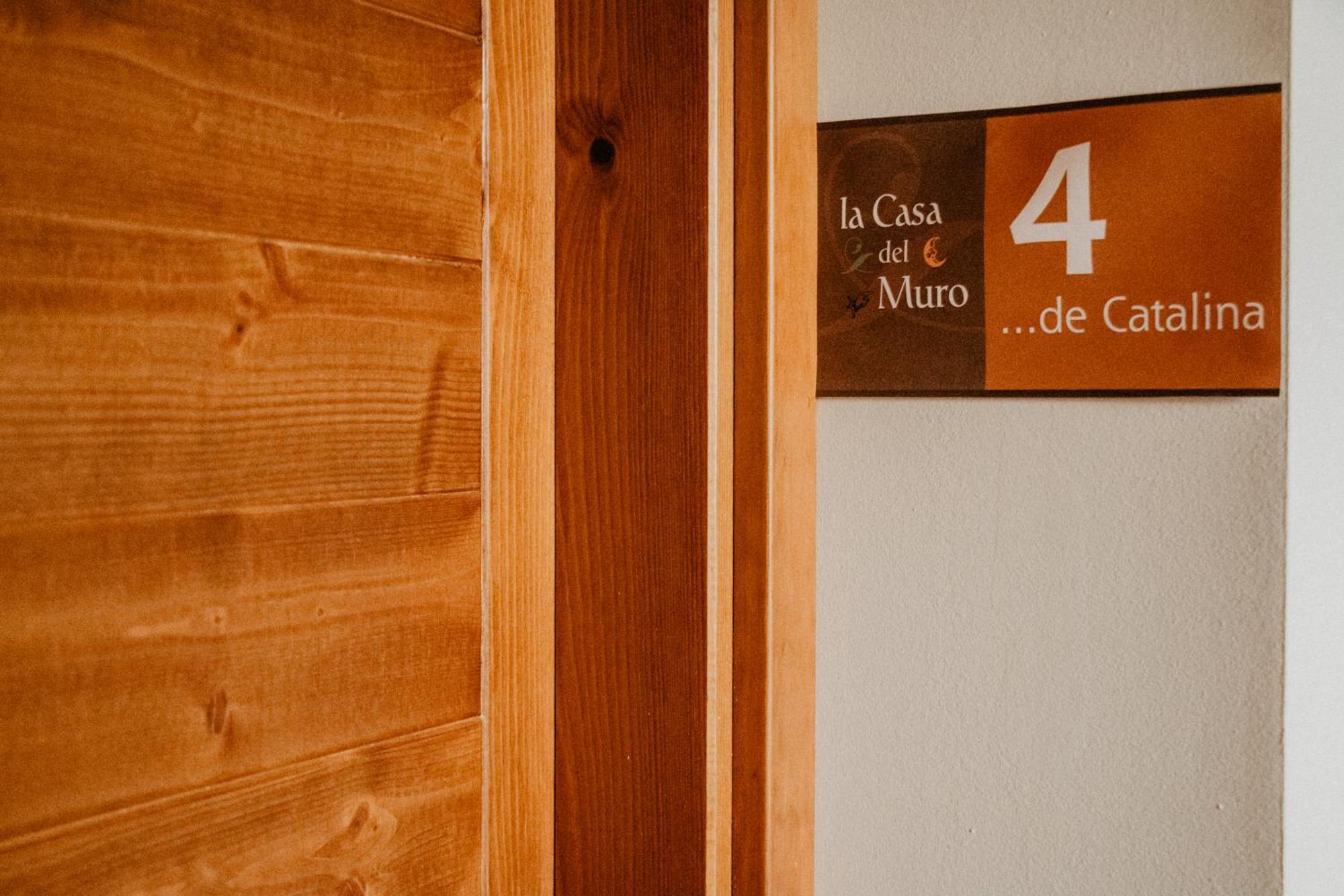 La Casa Del Muro Sos del Rey Catolico Ruang foto