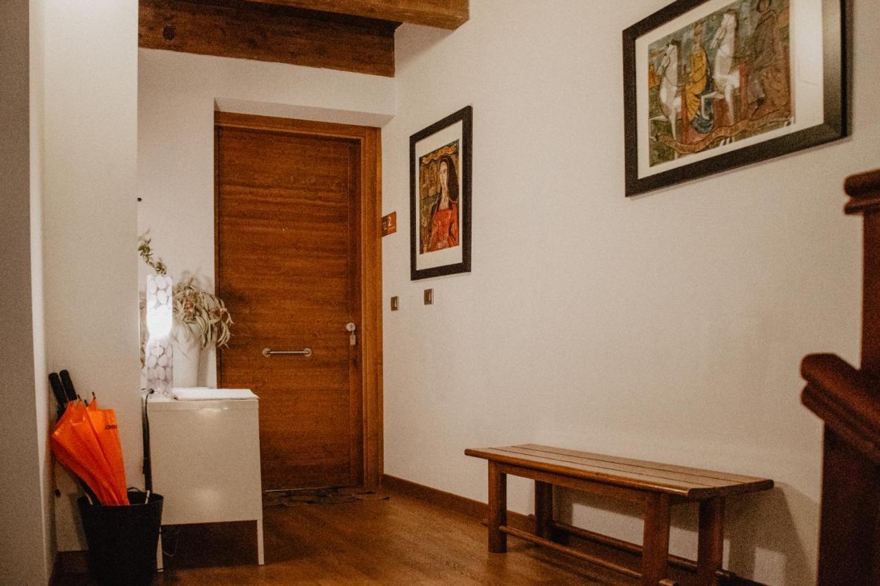 La Casa Del Muro Sos del Rey Catolico Bagian luar foto